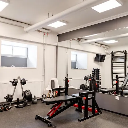 Dreamstay Avangard - Shared Roof Terrace, High Speed Wifi 200 Mbps & Gym 아파트 *